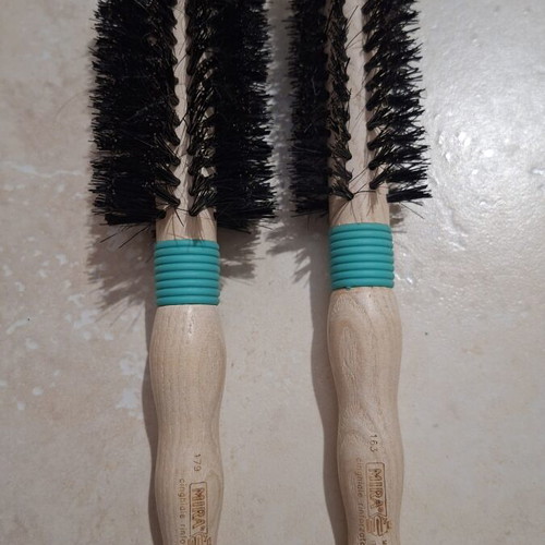 Mira hairbrushes professional, like new, Italy
