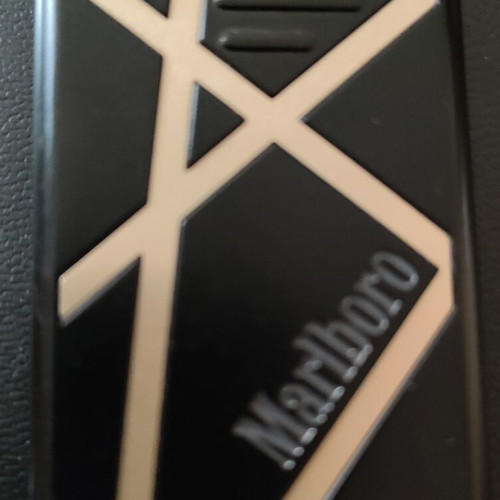 Marlboro Metal Lighter used, model adm AO088 black and gold