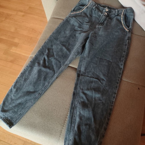 BSB jeans used, size medium, black with studs