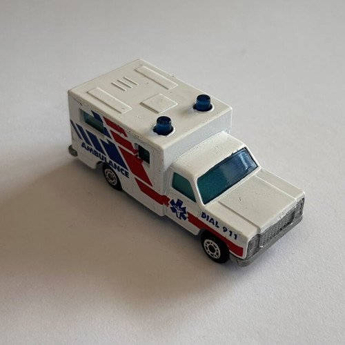 Matchbox 1996 Superfast Chevrolet Ambulance used