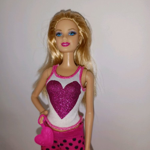 Barbie Fashionistas Pijama Party used doll with clothes and bag