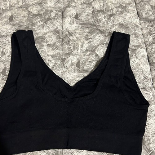 Black sports mustaki like new, two pieces