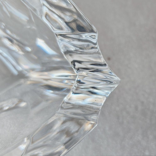 Crystal bowl and 2 ashtrays set new, heavy construction