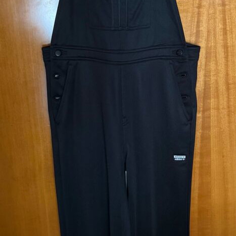 Adidas salopette new with tags, size L 40 12, black