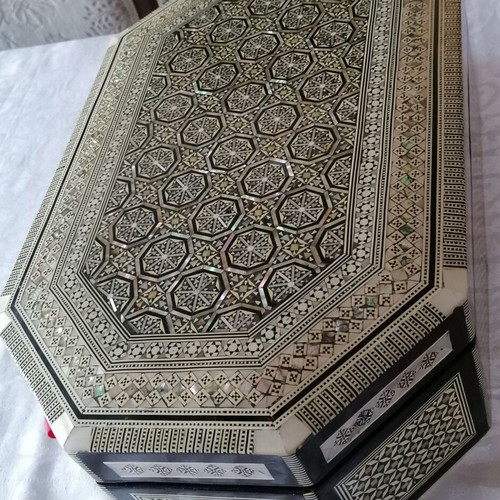 Large handmade jewelry box decorated with mother of pearl, like new
