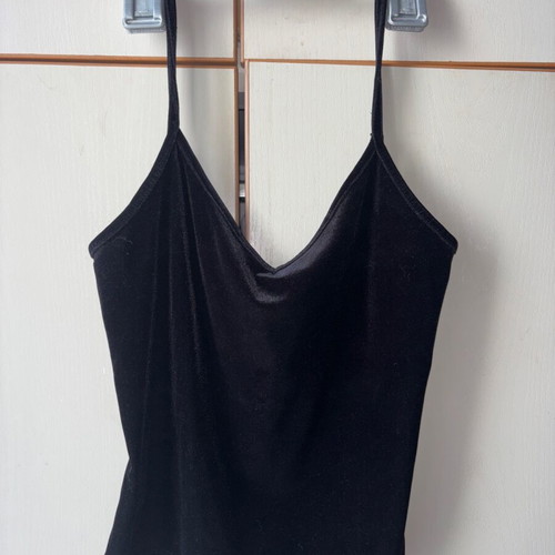 Velvet top Bershka black size M like new