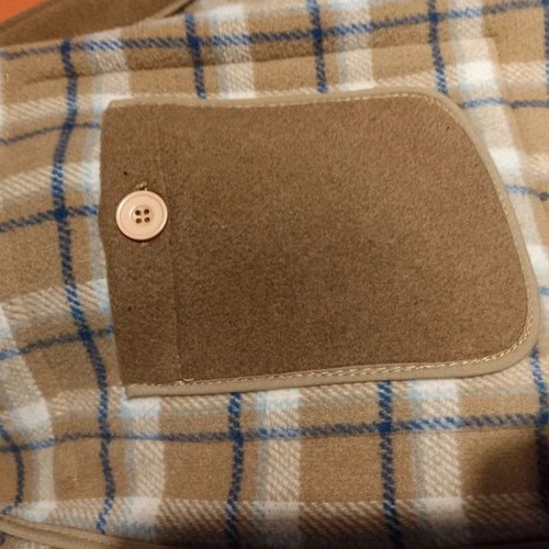 Original Montgomery coat new, camel color, size L
