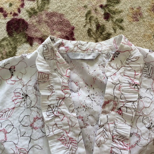 TU women's shirt used, white multicolor, size 10