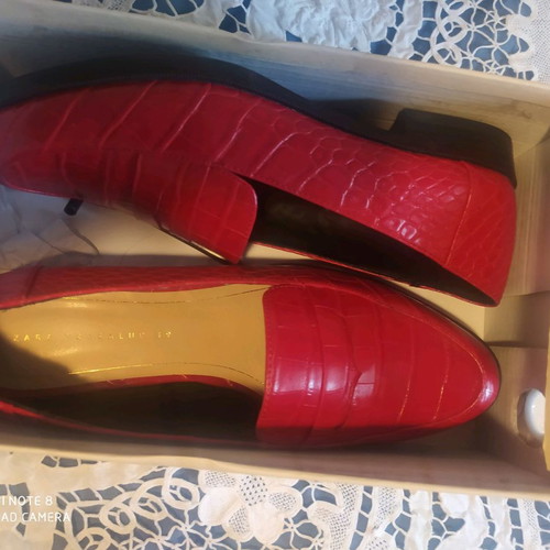 Zara moccasins red like new size 39