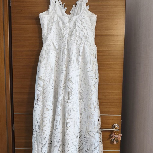Shein lace dress size L like new, white