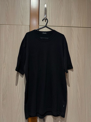 Men's black short-sleeved shirt Rose & Cigar size L like new