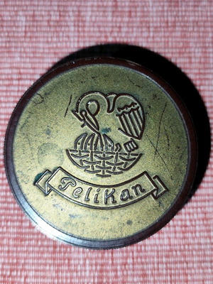 Pelikan bakelite box for fountain pens used, antique 1950-1960
