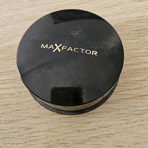 Max Factor powder used, very good condition