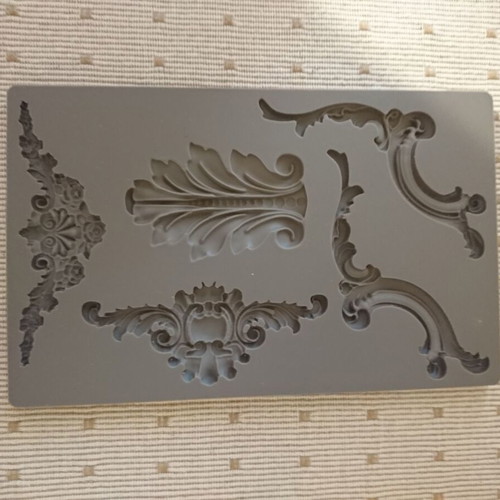 Iron Orchid Trimmings Silicone Mold Set like new, 10 pcs 20×12.5 cm