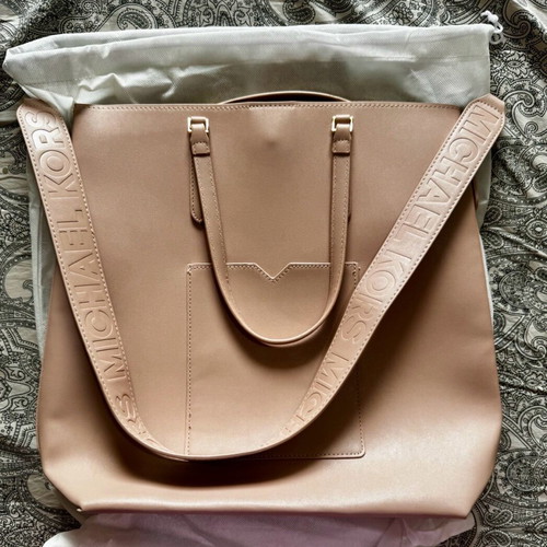 Michael Kors shoulder tote new, nude pink and beige
