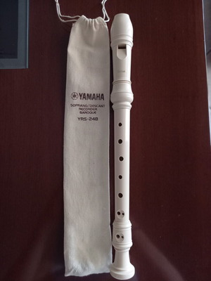 Yamaha recorder used, like new condition