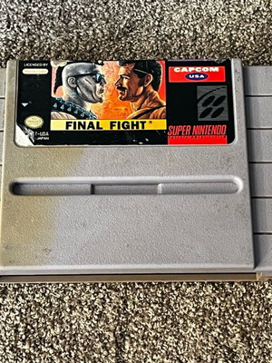 Nintendo SNES Final Fight game used, American version