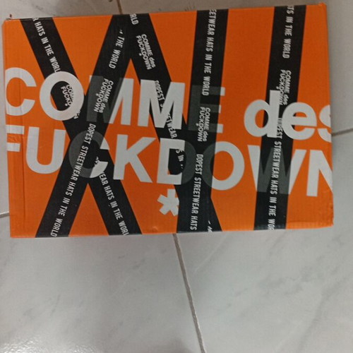 Comme des FUCKDOWN shoes new, size 42, red and green