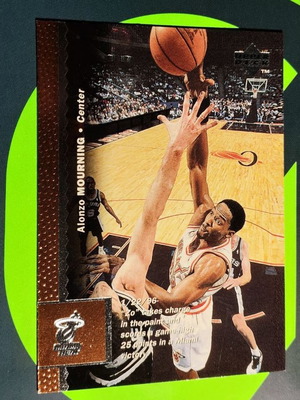 Σπάνια κάρτα Upper Deck 1996-97 Alonzo Mourning #66 καινούργια
