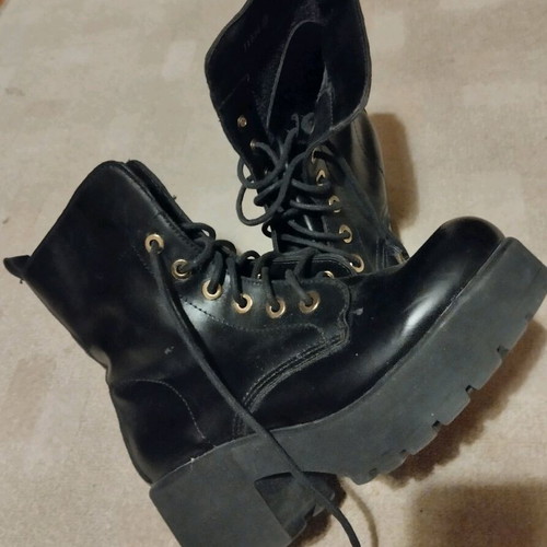 Lace-up boots used, size 39, black