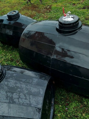 Plastic Wine Barrels Used, 600lt 400lt 200lt