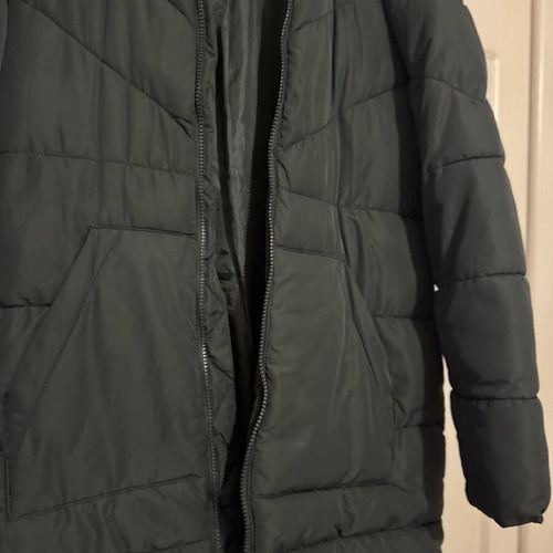 Vero Moda women's black jacket like new, comfortable and warm