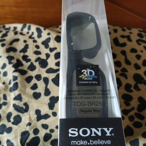 Sony TDG-BR250 active 3D glasses, pack of 2 with case