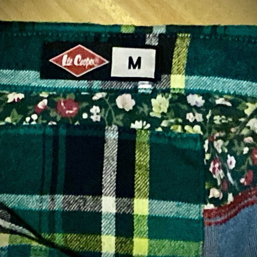 Lee Cooper plaid shirt like new Medium with Energie hat gift