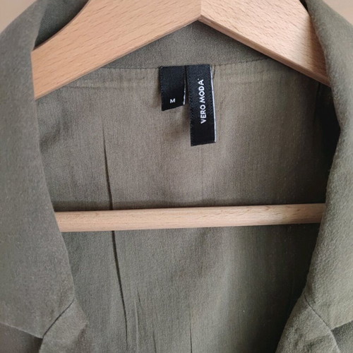Vero Moda sleeveless dress like new, khaki with collar and fabric belt