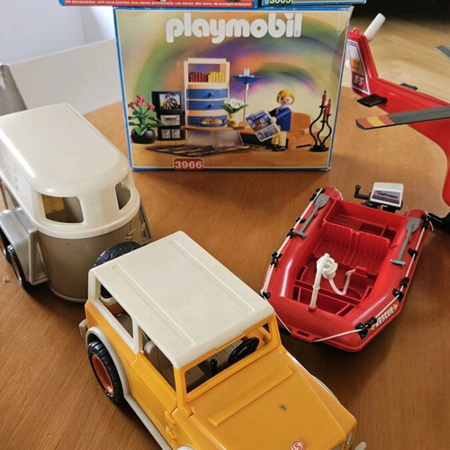 Playmobil collection like new valued over 120€