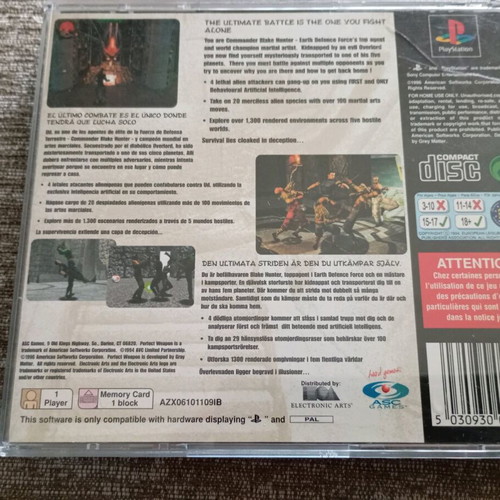 Perfect Weapon PS1 game, action fighting, complete in box