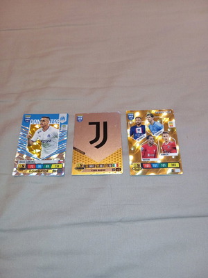Adrenalyn XL cards Juventus badge Alexis Sanchez Invincible like new