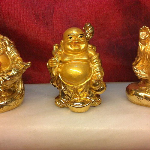 3 small Feng shui table Buddhas new, gold figurines