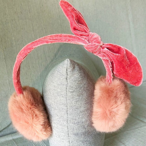 Earmuffs with Velvet Bow like new, pink, warm and stylish