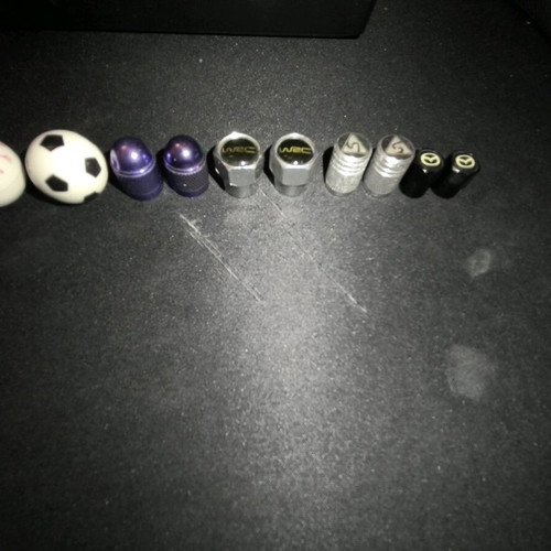 Valve caps for wheels like new, set of 17 pieces