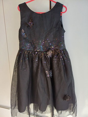 Carnival witch costume like new for 6-7 years old