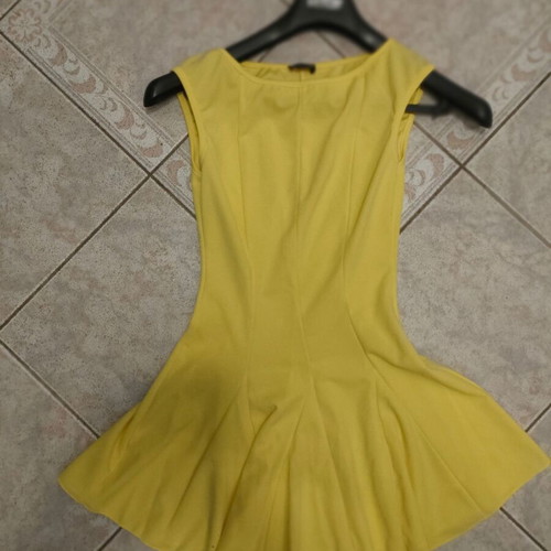 Decoro dress Italy like new, yellow, one size