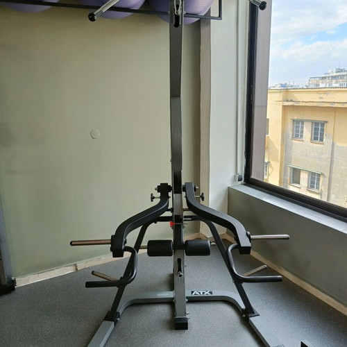 Leverage ATX fitness machine like new