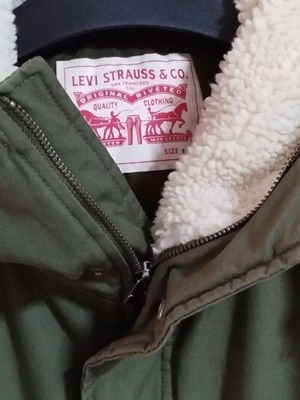 Levis Parka unisex μέγεθος small σαν καινούργιο