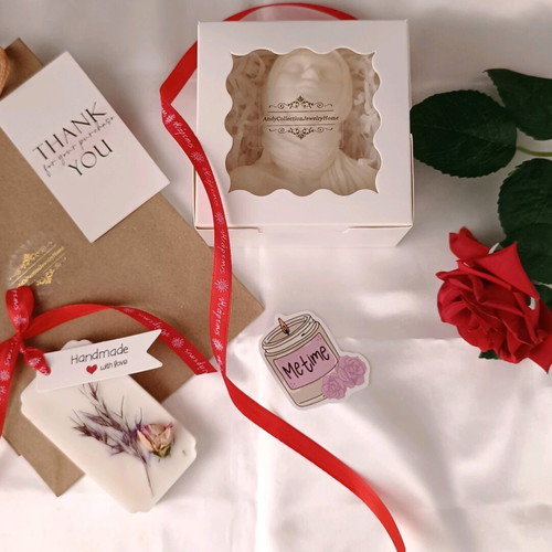 Handmade decorative candle Woman with Scarf new, gift set
