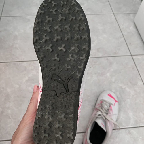 Puma football shoes size 36 like new, white