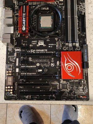 Core hardware σετ σαν καινούργιο με μητρική Gigabyte Z97X-Gaming 5, Intel i5-4460, 16GB RAM