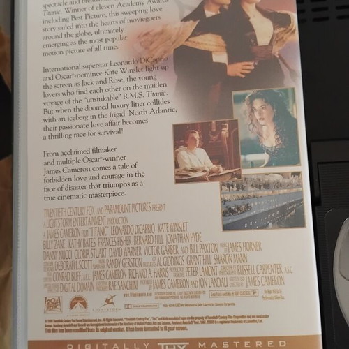 Titanic VHS videocassette, romantic drama