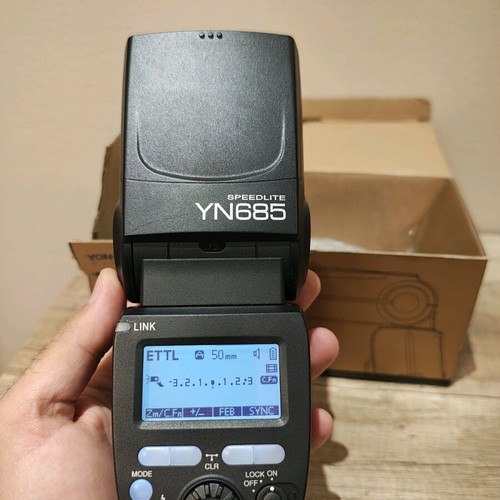 Speedlite YN685 like new with box