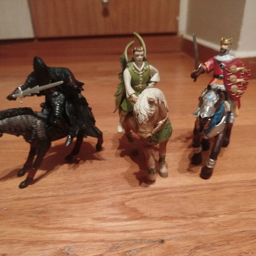 Warrior figures with horses used