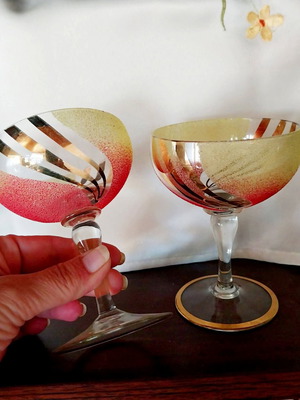 Vintage glass wine glasses set of 2 with decorative gold accents