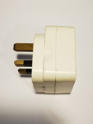 UK plug adapter