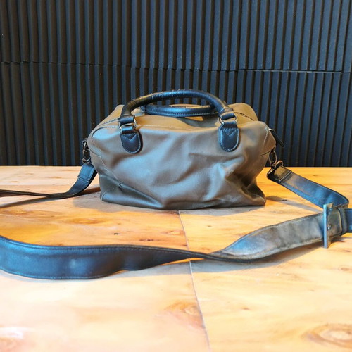 Cave Di Rosa leather bag used, grey-black with shoulder strap