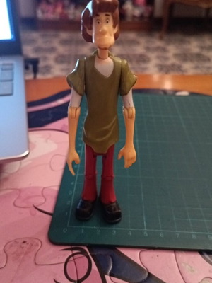 Shaggy Rogers action figure from Scooby-Doo, like new