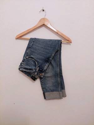 Zara women's high-waisted jeans XS 34 like new